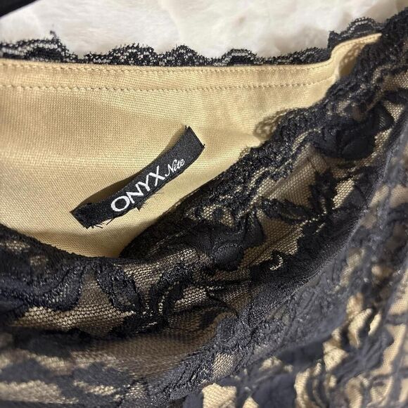 ONYX NITE Black Lace One Shoulder Nude Slip Sheath Party Dress Medium M 18” ptp - Picture 4 of 7
